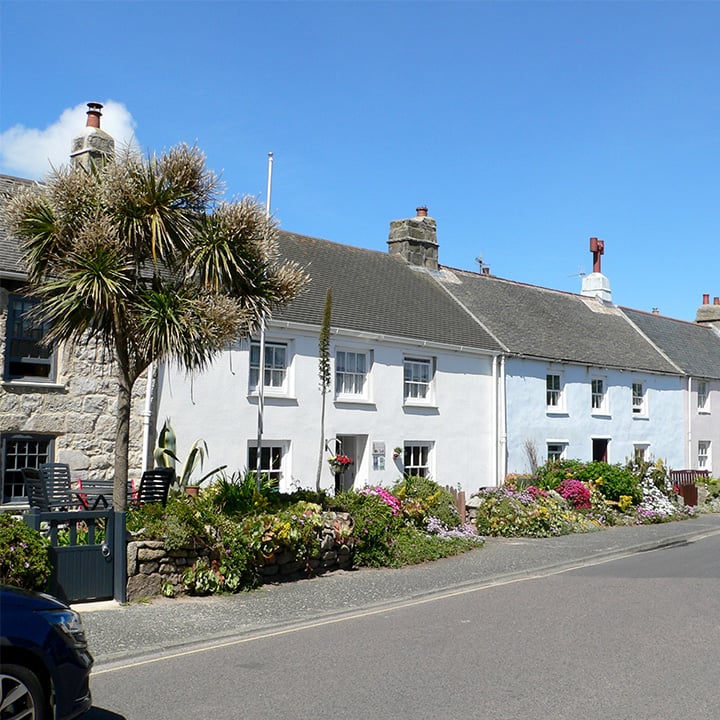 houses in isle of scilly